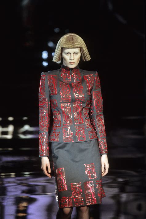 givenchy haute couture fw 1999|givenchy runway fashion.